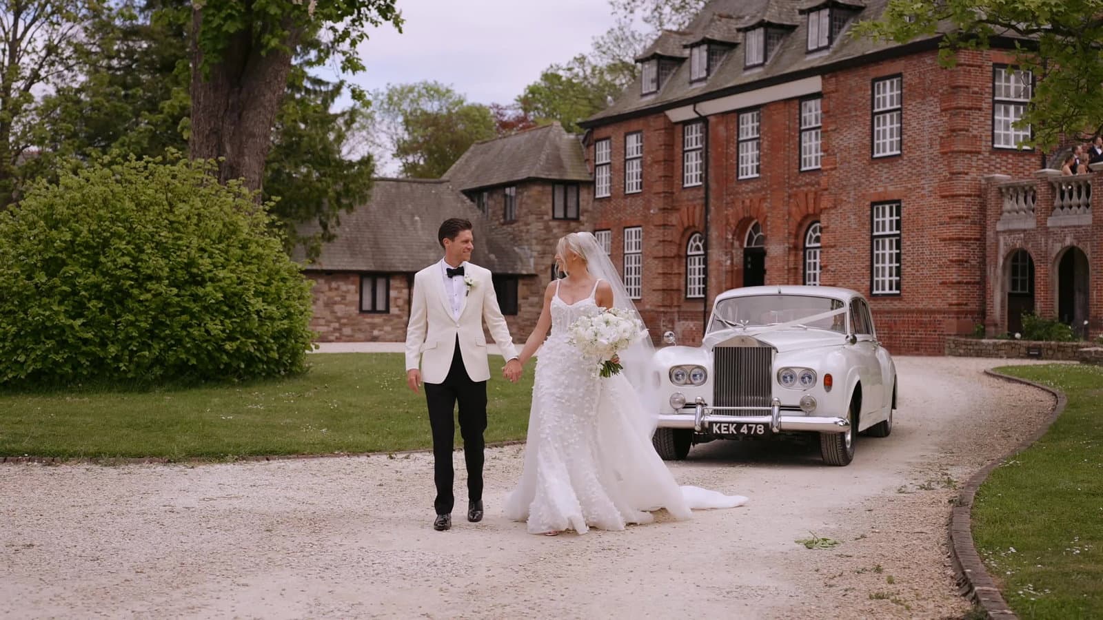Sophie and Alex, Sant Ffraed House